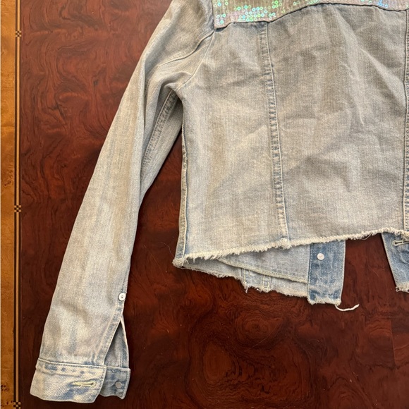 Sunset + Spring Jean Jacket - Picture 4 of 5